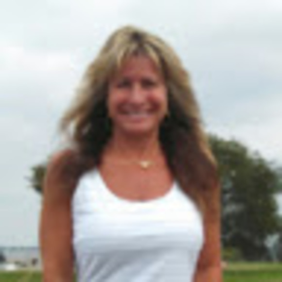 Meet your Posher, Tammie - Picture 2 of 2